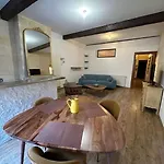 Unforgettable Heart Of Historical Center Apartment Bordeaux