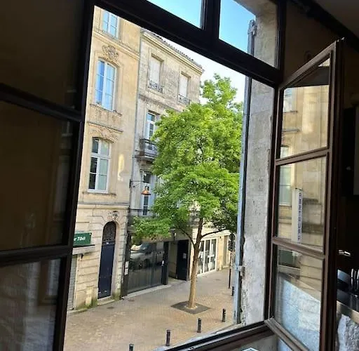 Unforgettable Heart Of Historical Center Bordeaux